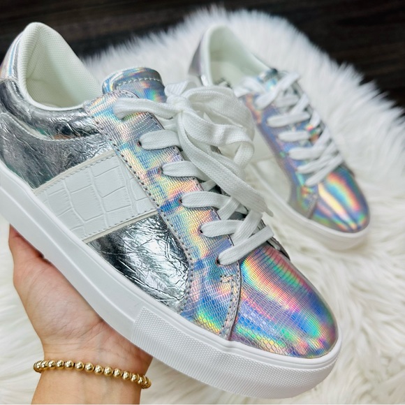 Silver/White sneaker - Picture 5 of 7